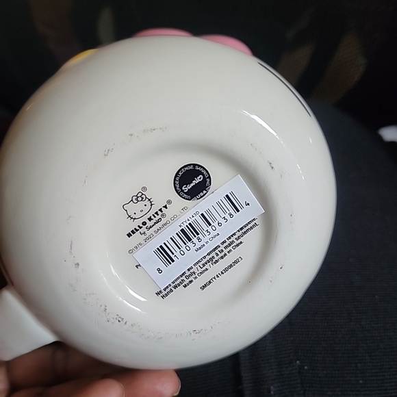 Hello KITTY Ceramic Coffe Mug - Picture 4 of 5